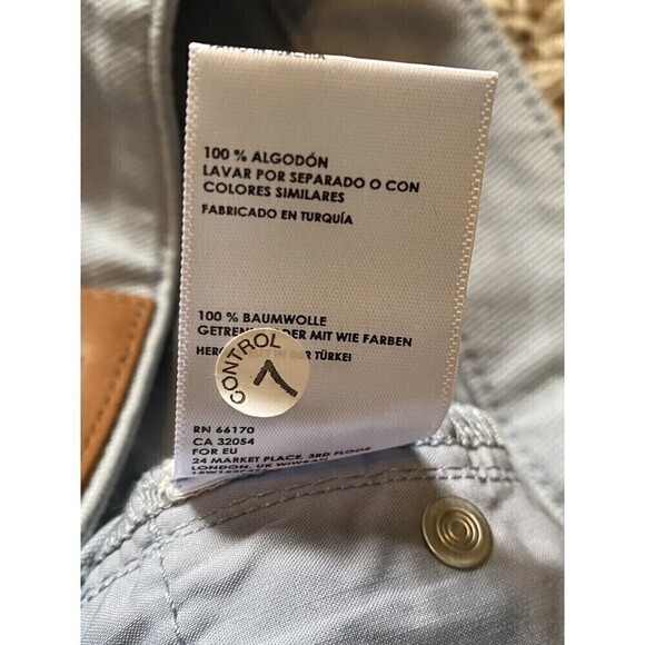 Bdg Mom Jeans Urban Outfitters Womens Size 27X32 Painted Star High Rise - Picture 8 of 11